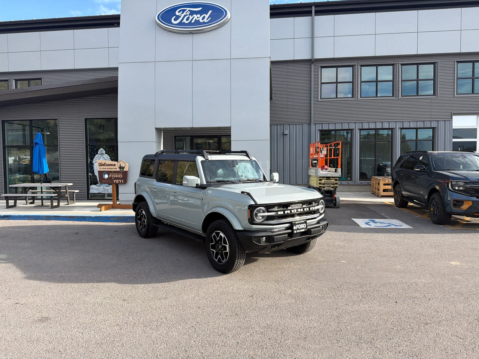 2024 FORD Bronco