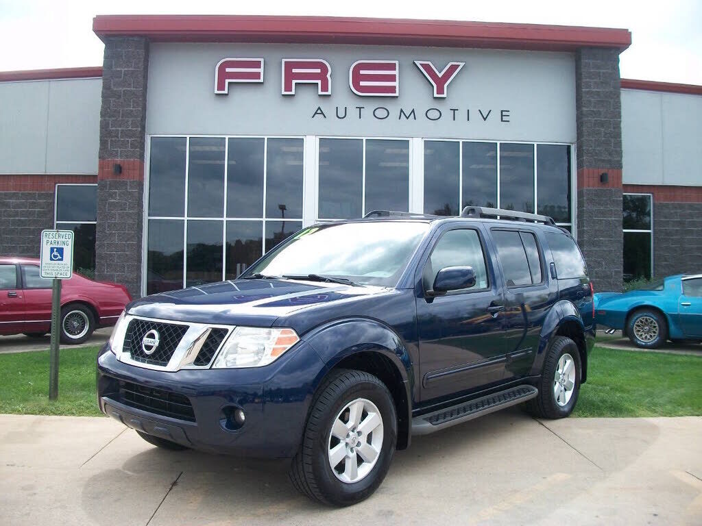 2012 NISSAN Pathfinder