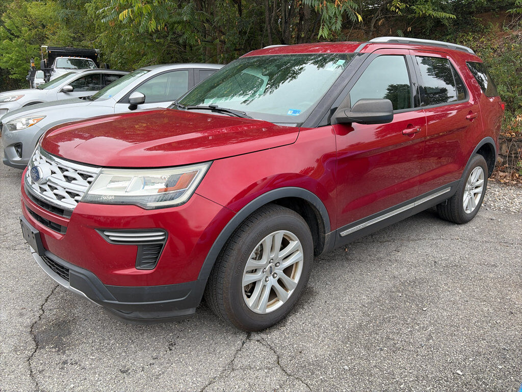 2018 FORD Explorer