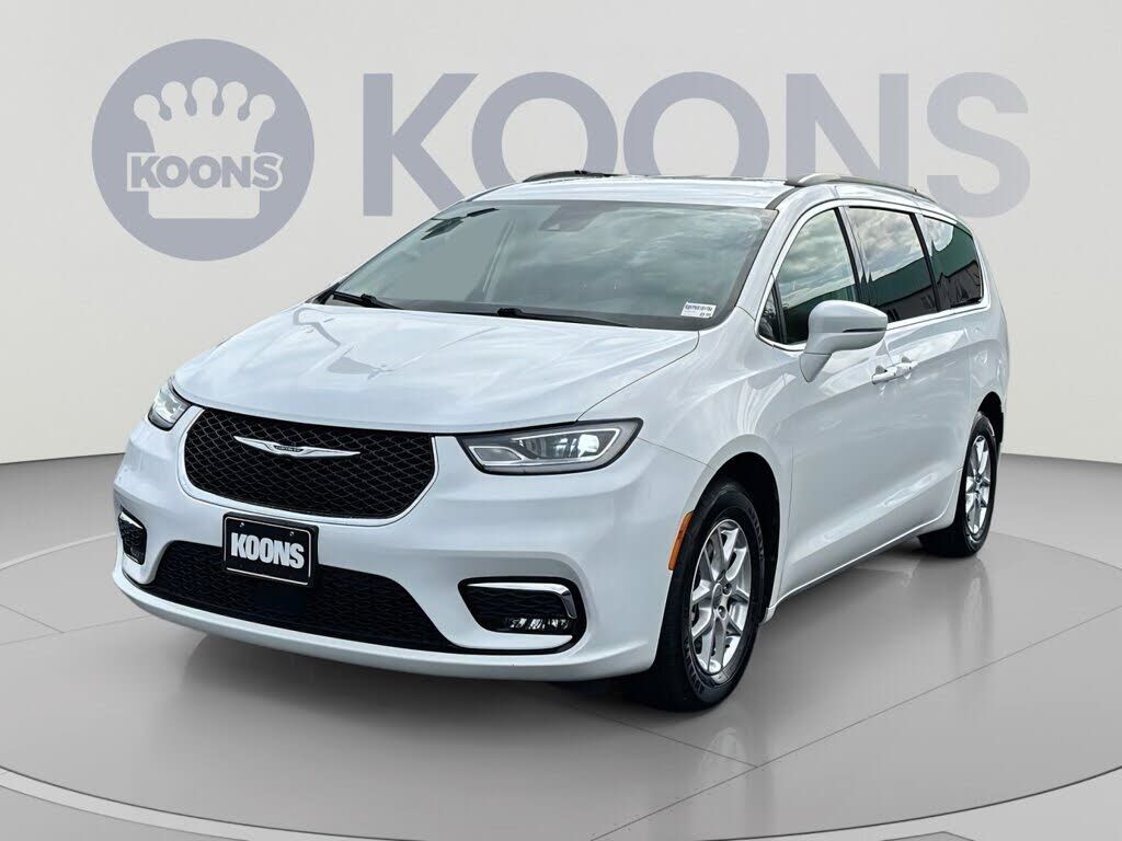 2022 CHRYSLER Pacifica