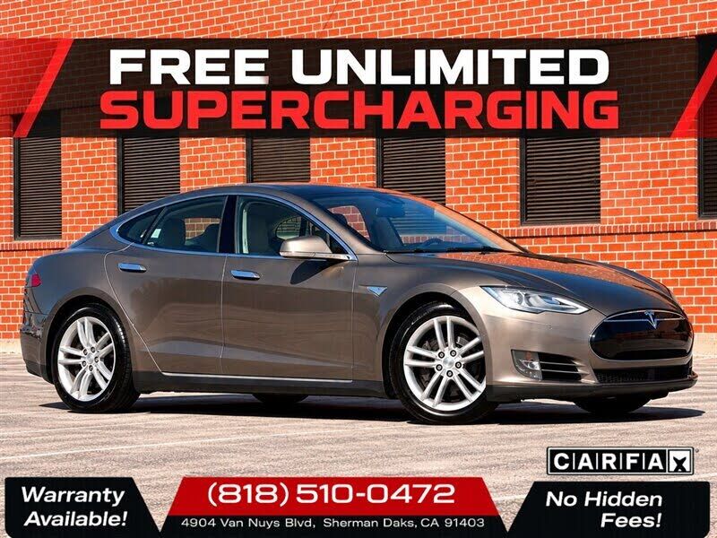 2016 TESLA Model S