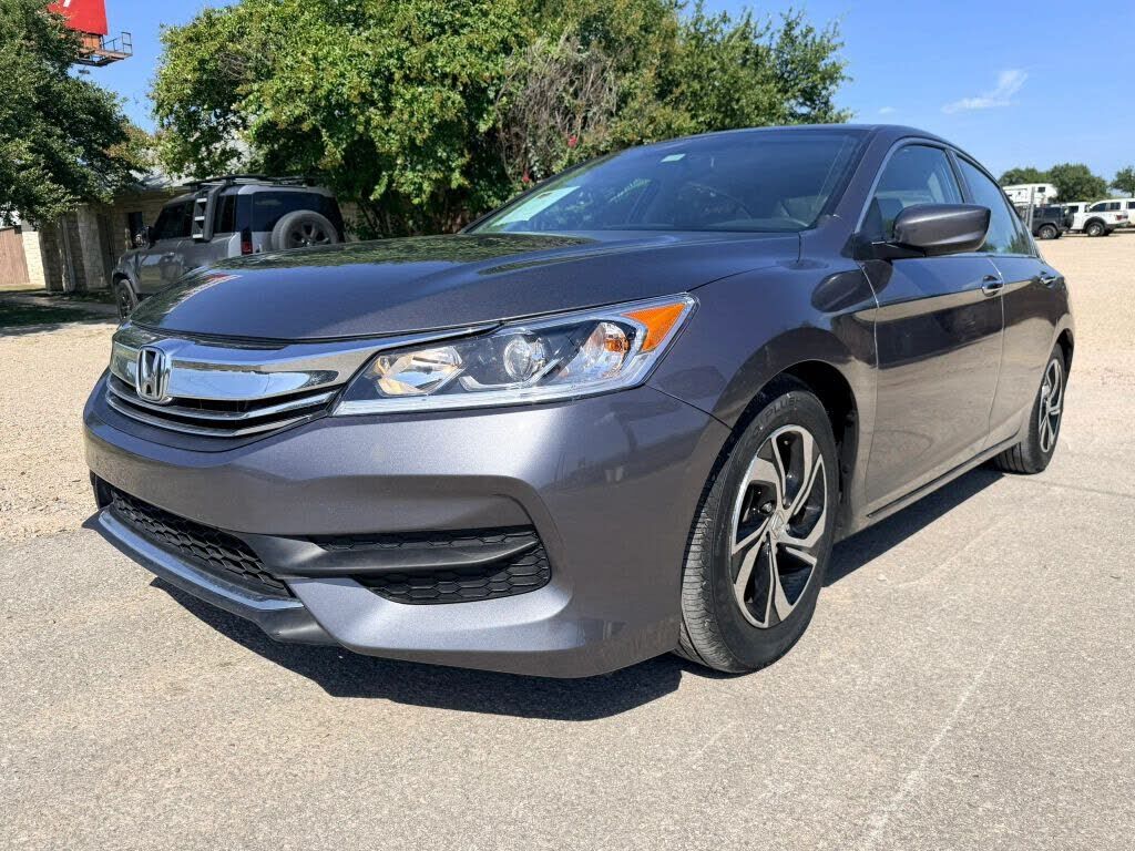 2017 HONDA Accord