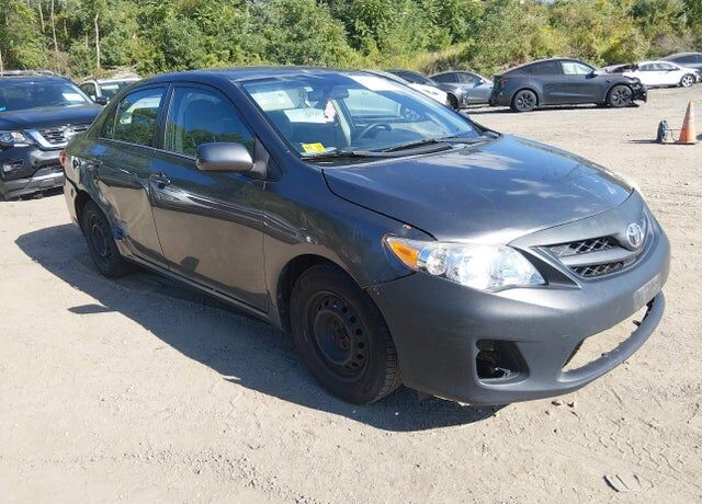 2012 TOYOTA Corolla