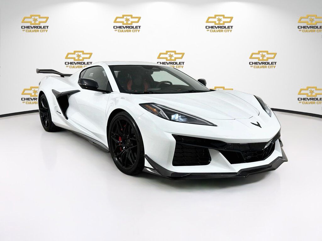2025 CHEVROLET Corvette
