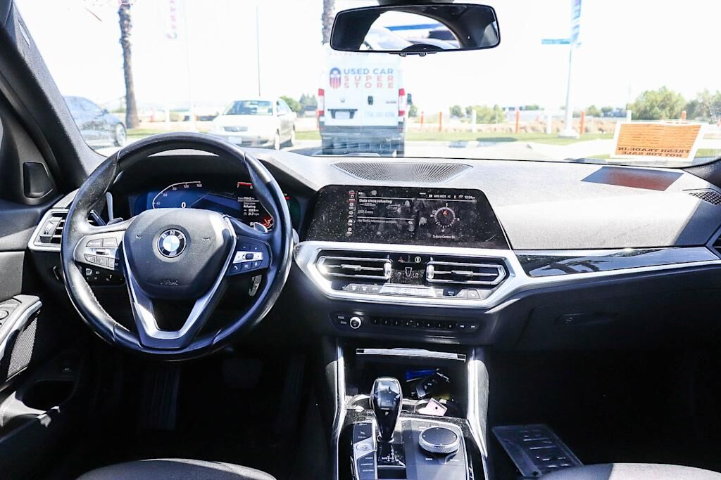 2019 BMW 330i