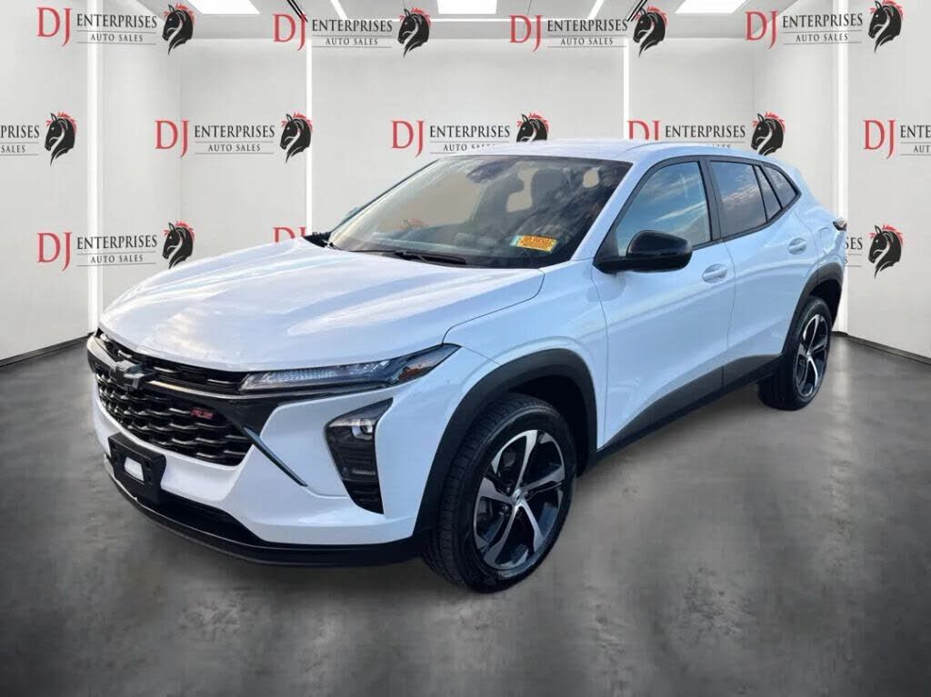 2024 CHEVROLET Trax