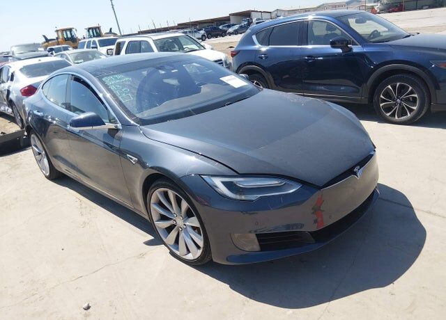 2016 TESLA Model S
