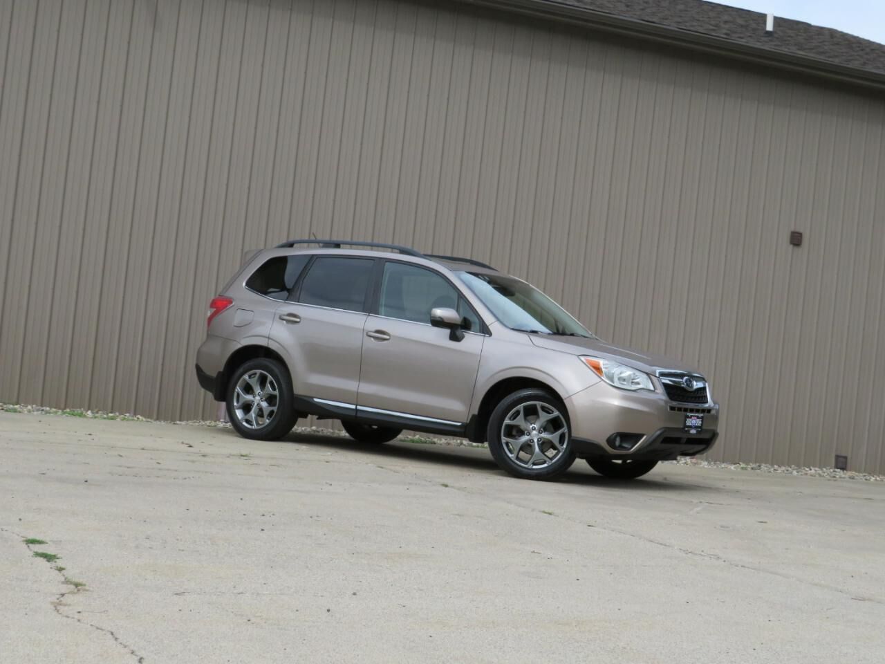 2015 SUBARU Forester