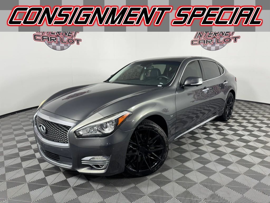 2015 INFINITI Q70L