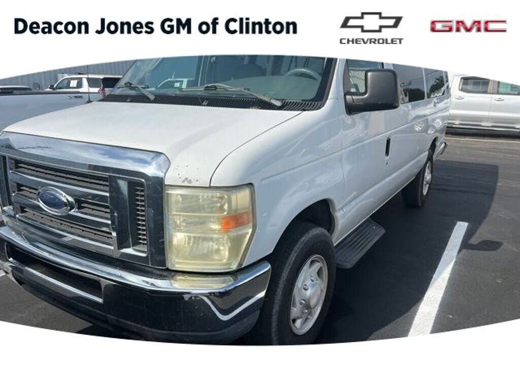 2008 FORD E-350