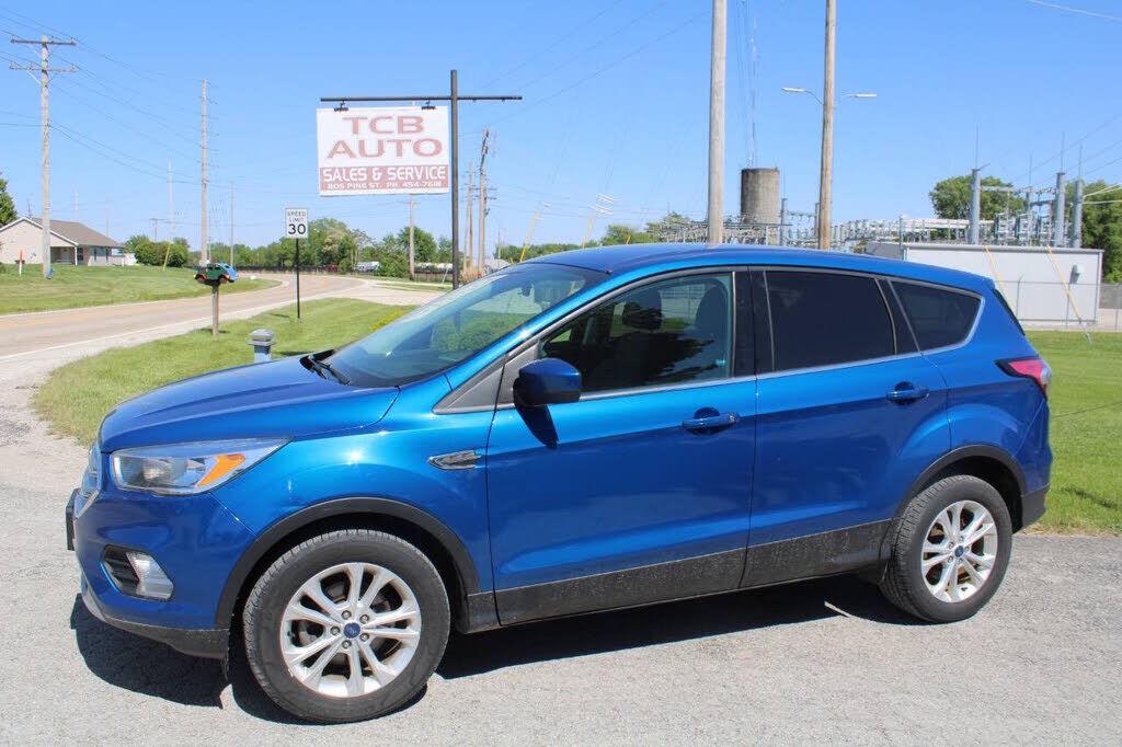 2017 FORD Escape