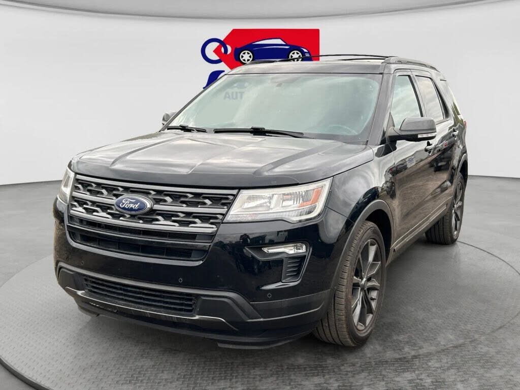 2018 FORD Explorer