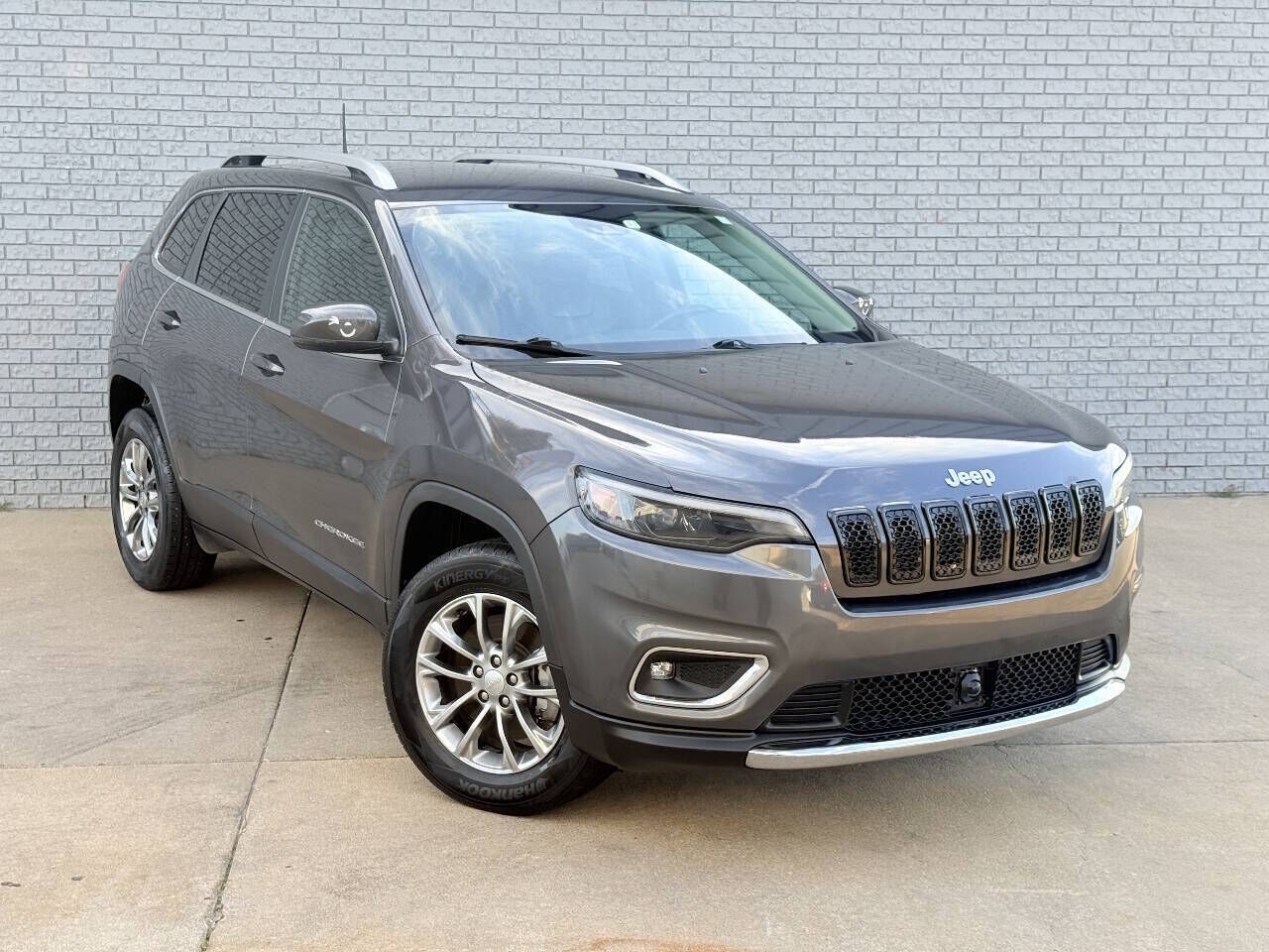 2020 JEEP Cherokee