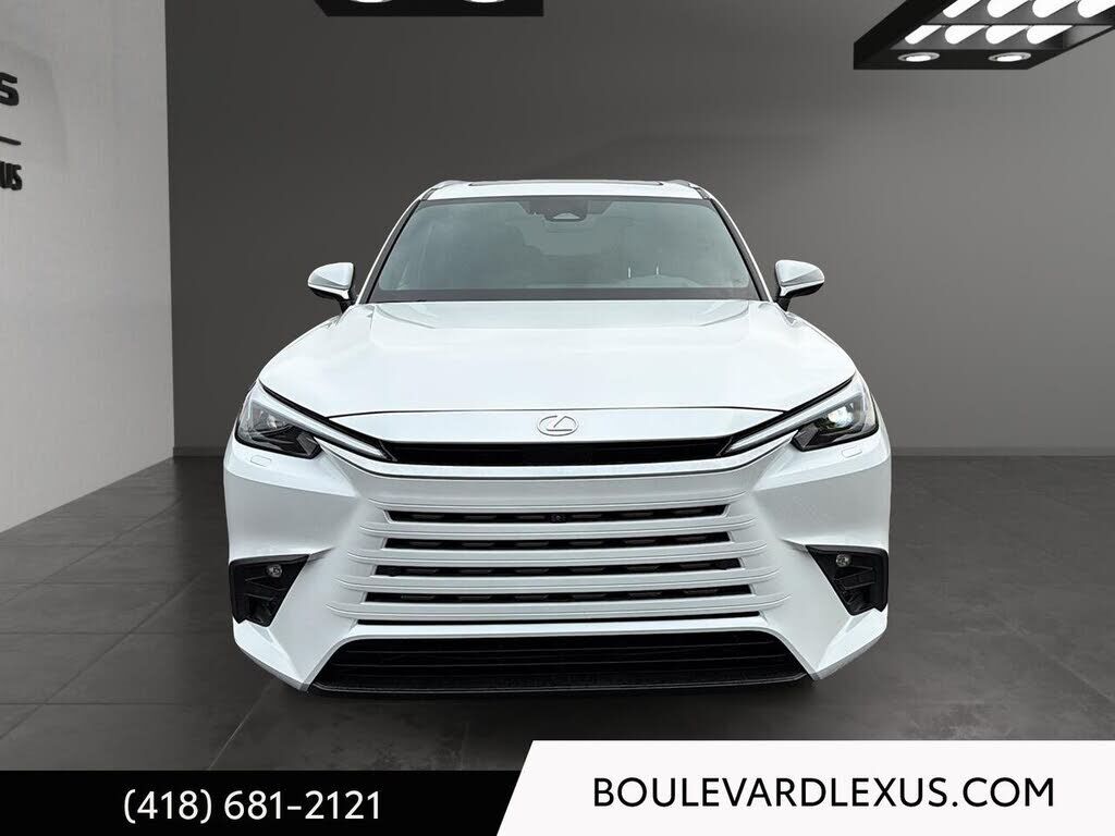 2025 Lexus TX