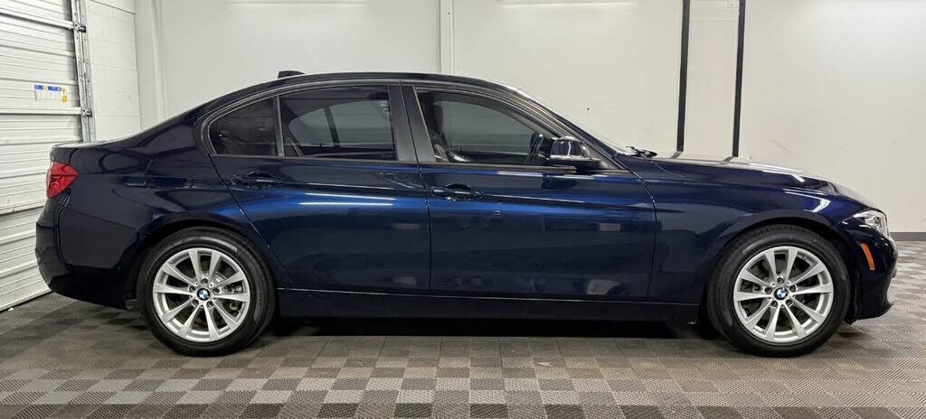 2017 BMW 320i