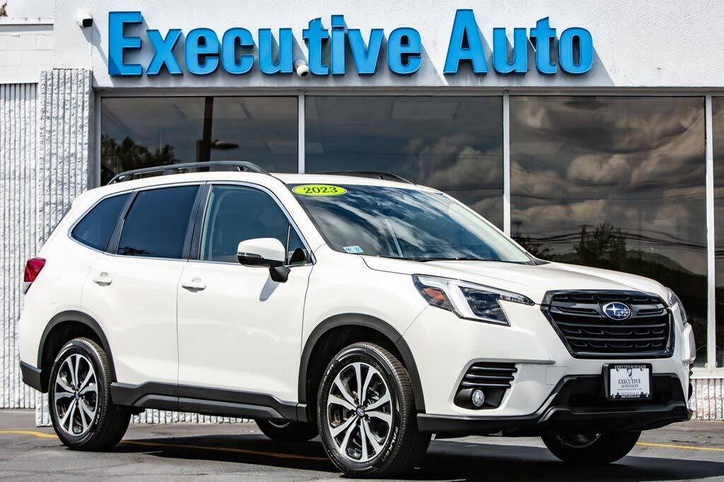 2023 SUBARU Forester