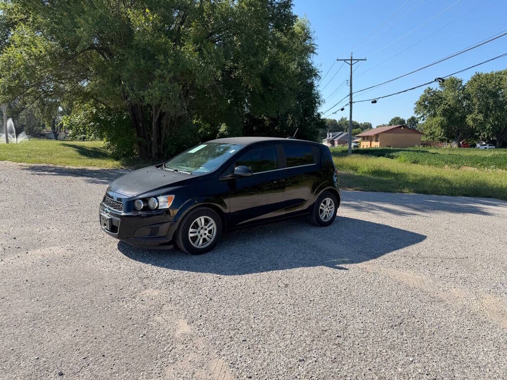 2016 CHEVROLET Sonic