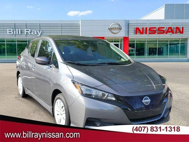 2025 NISSAN Leaf