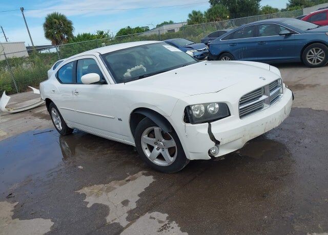 2010 DODGE Charger