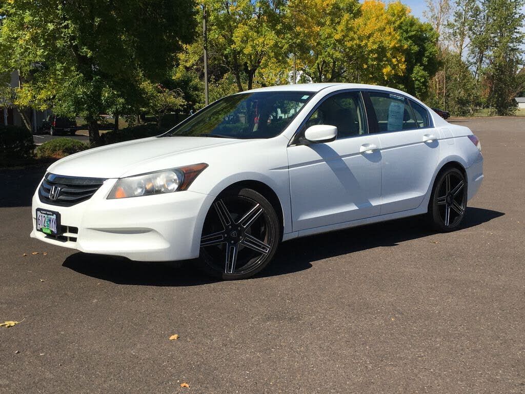 2012 HONDA Accord