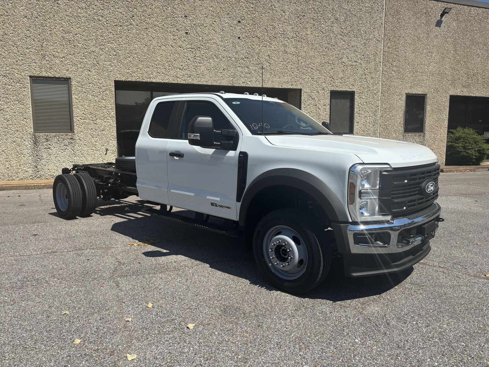 2027 FORD F-450