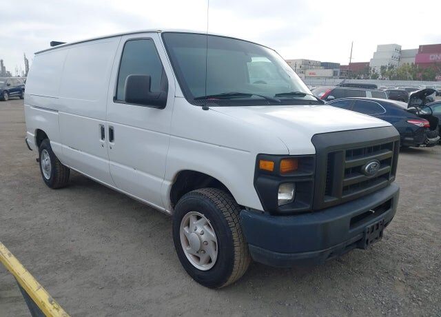2009 FORD E-150