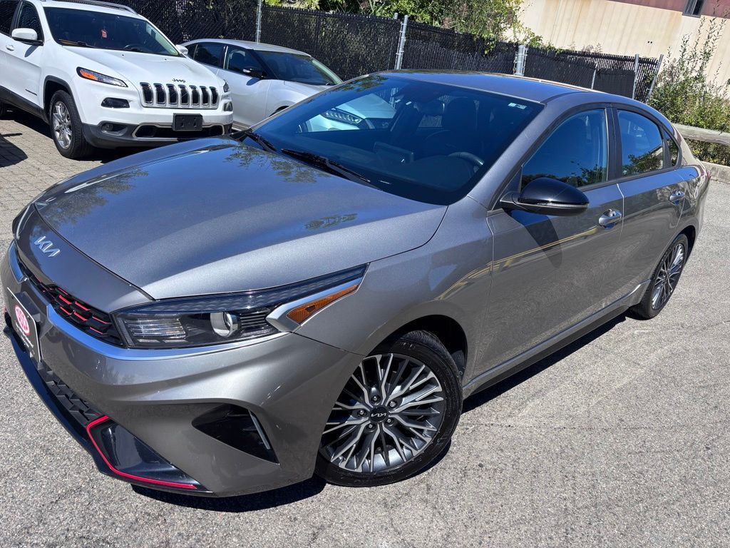 2023 KIA Forte