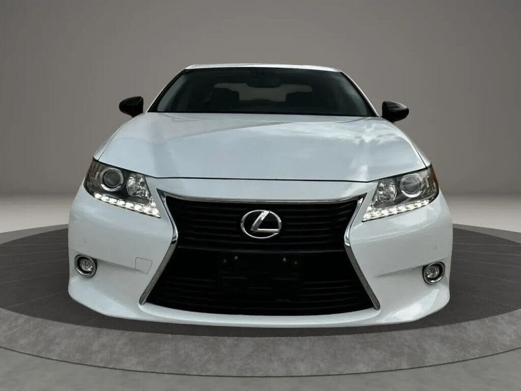 2015 Lexus ES