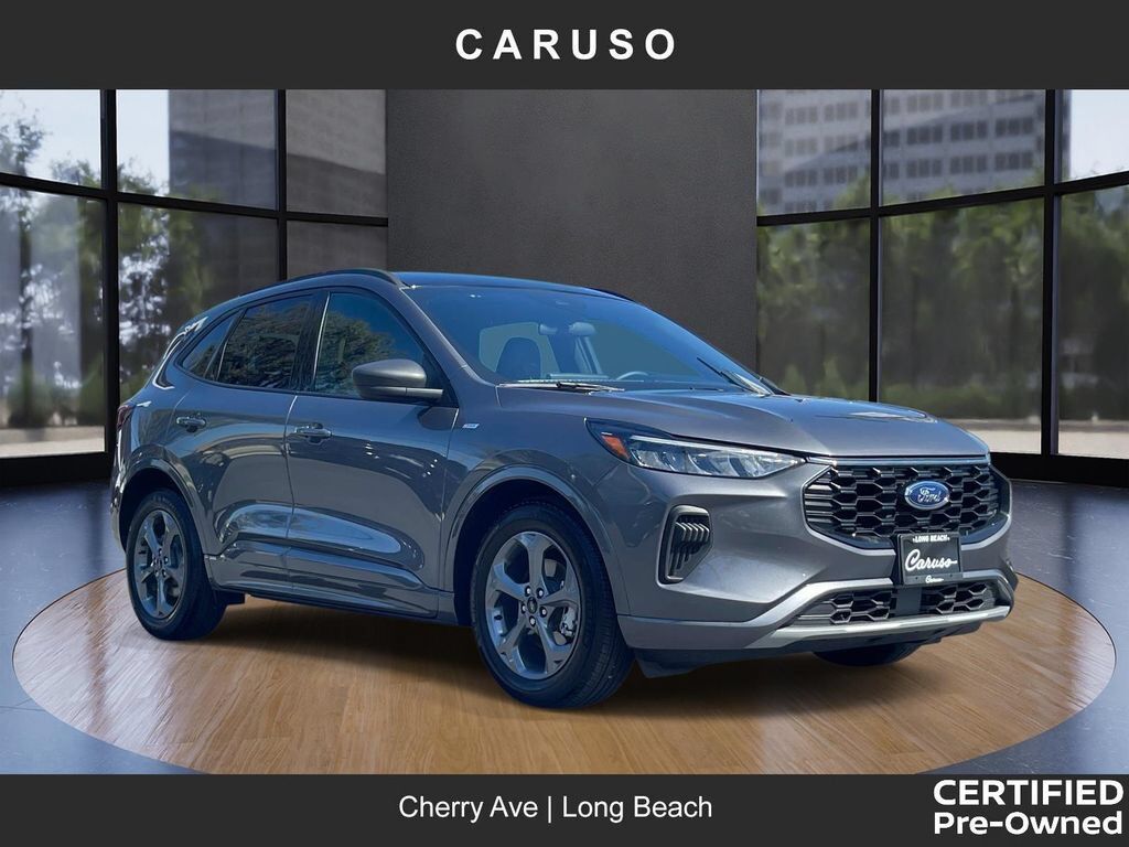 2023 FORD Escape