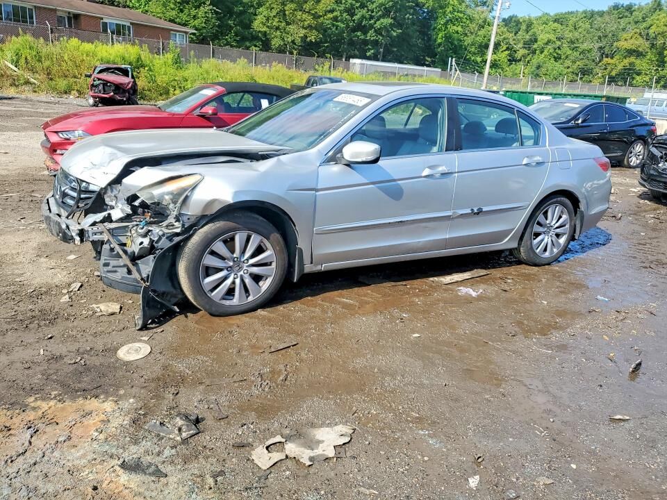 2011 HONDA Accord