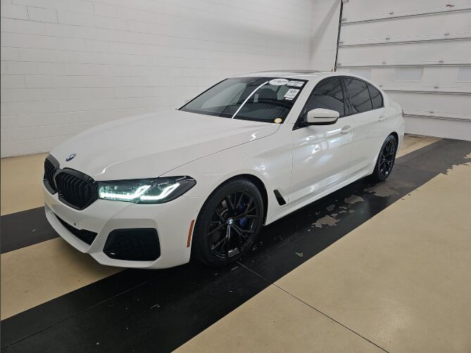 2022 BMW M550i