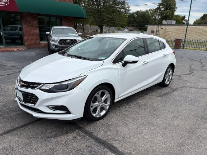 2018 CHEVROLET Cruze