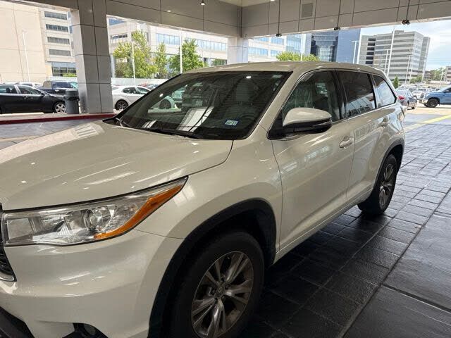 2014 TOYOTA Highlander