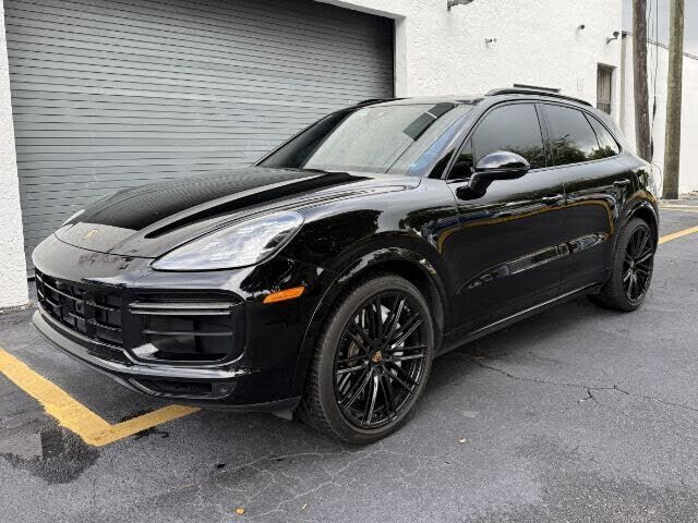 2019 PORSCHE Cayenne