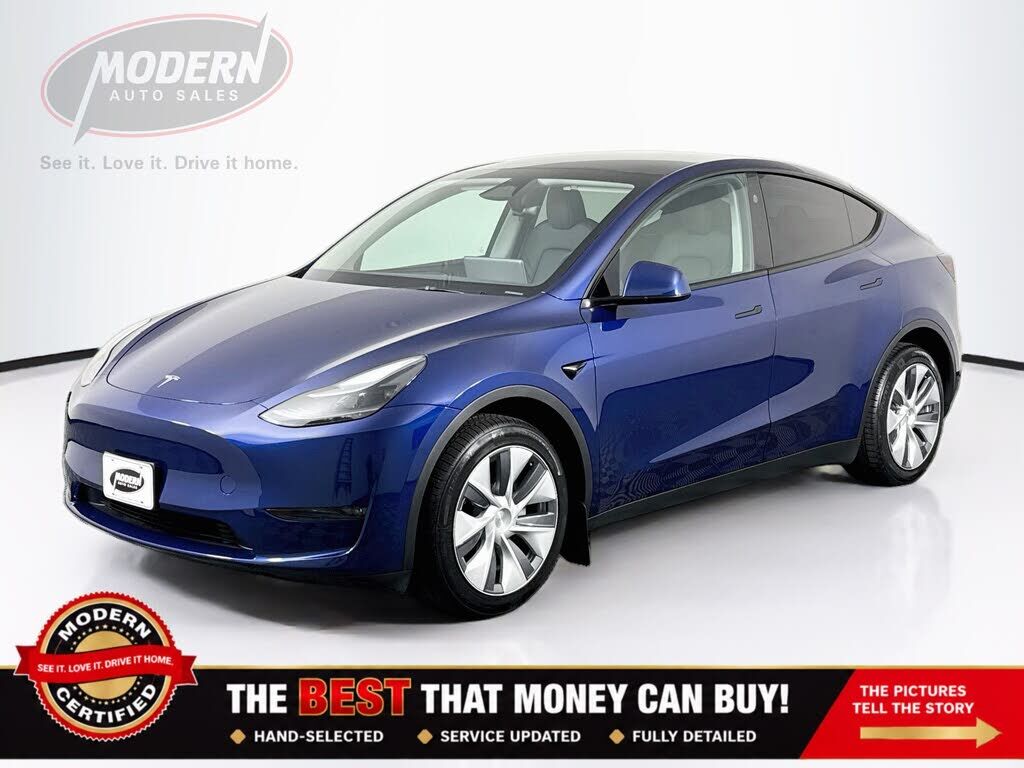 2023 TESLA Model Y