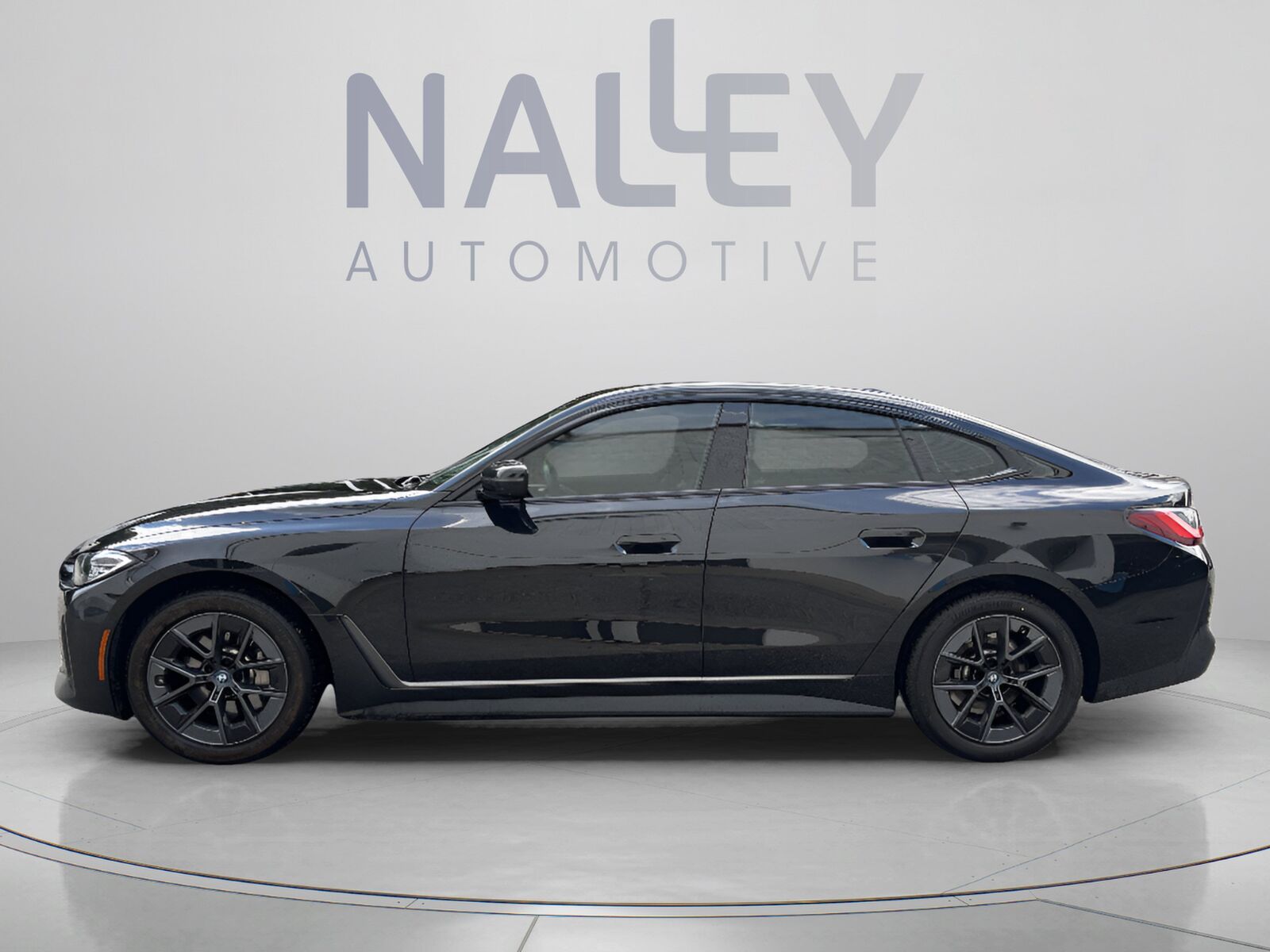 2023 BMW i4
