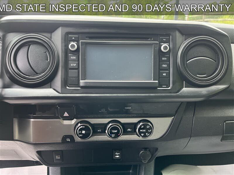 2017 TOYOTA Tacoma