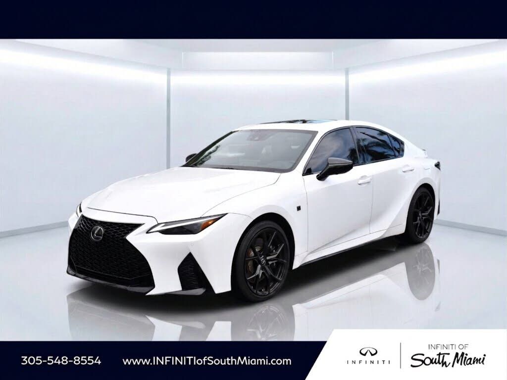 2025 LEXUS IS