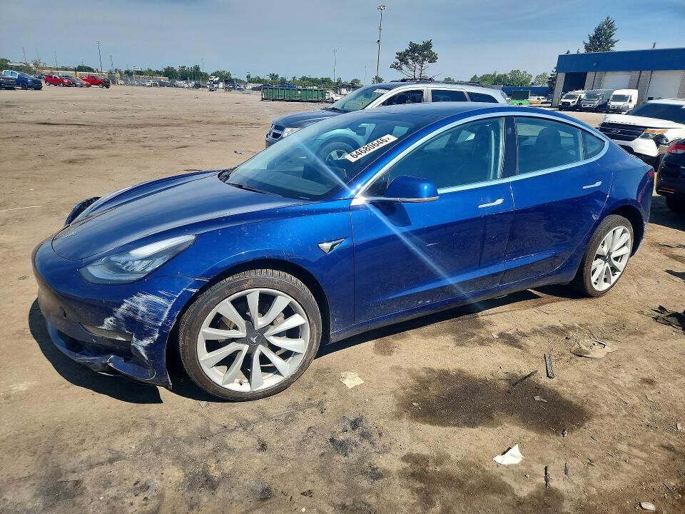 2020 TESLA Model 3