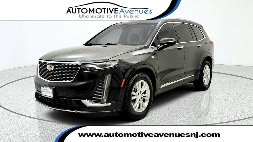2021 CADILLAC XT6