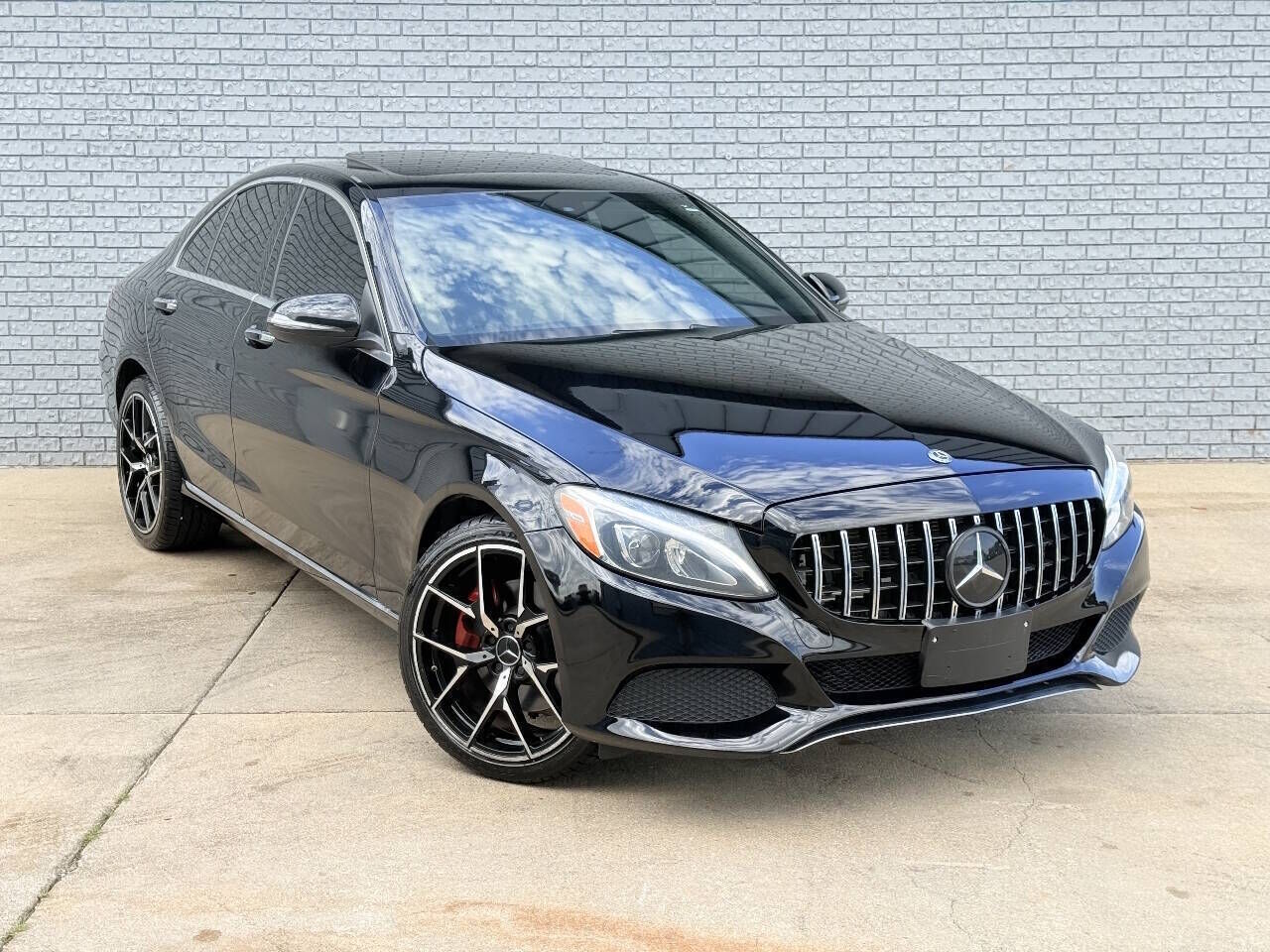 2018 MERCEDES-BENZ C-Class
