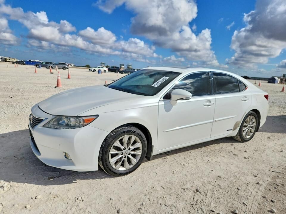 2013 LEXUS ES