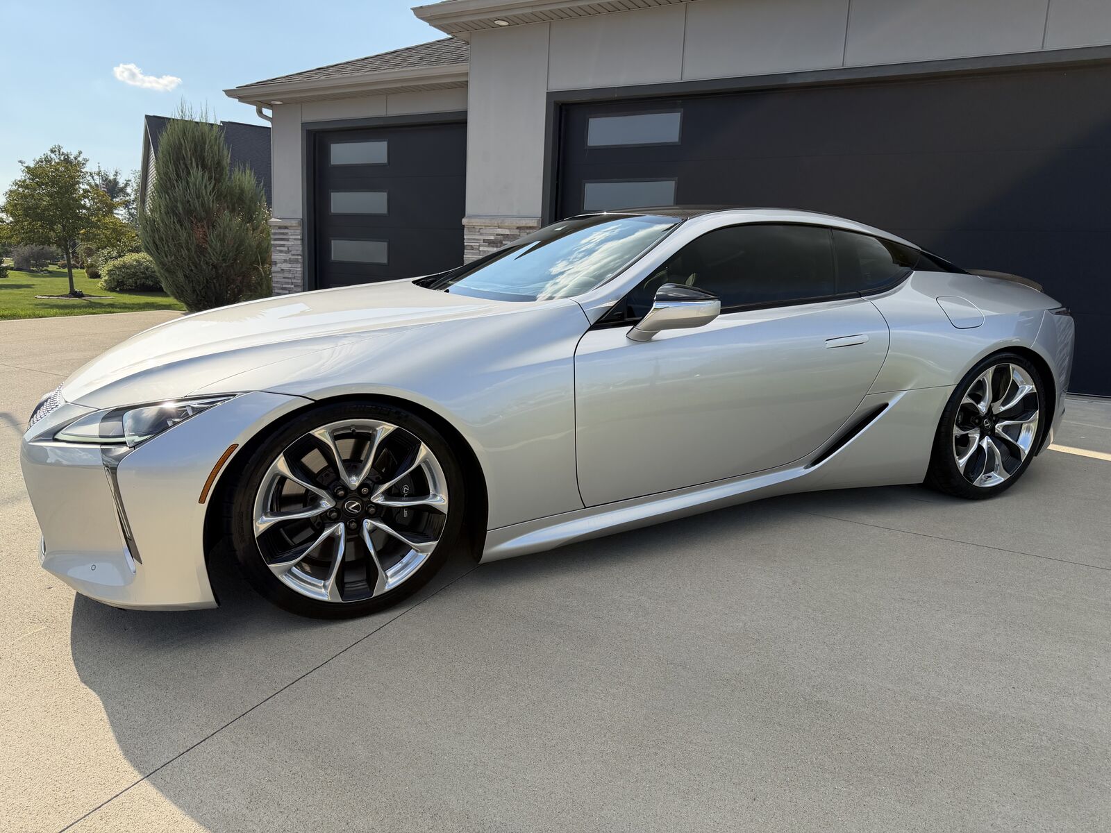 2018 LEXUS LC500