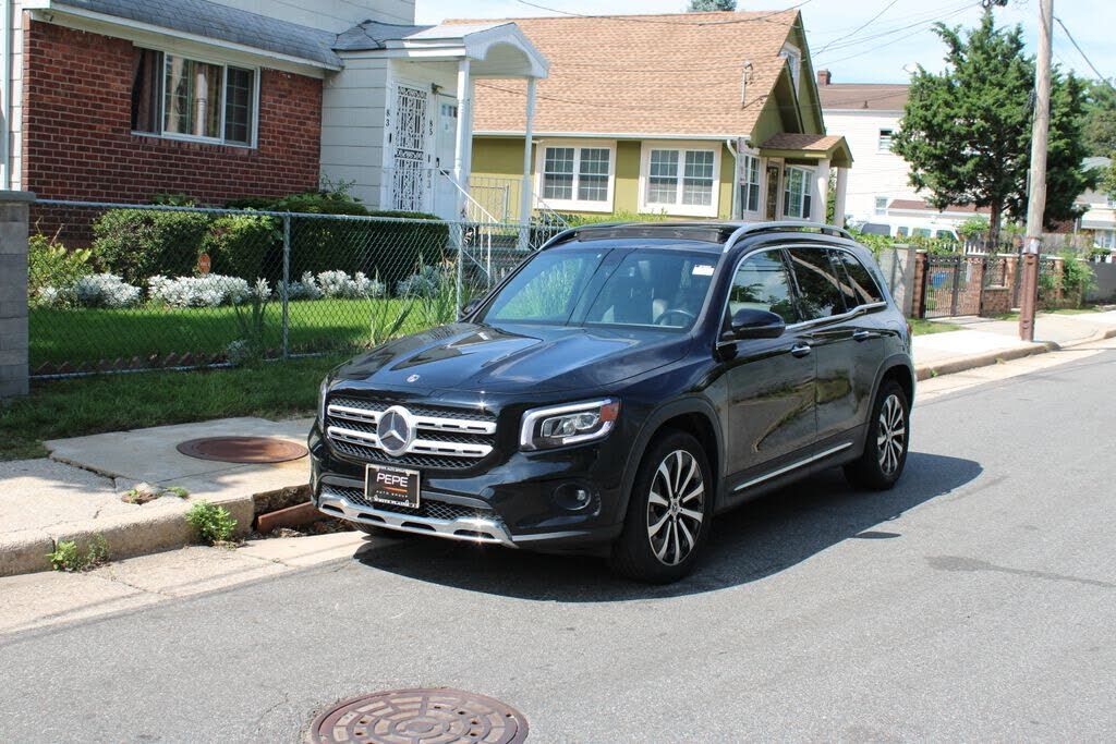2023 Mercedes-Benz GLB-Class