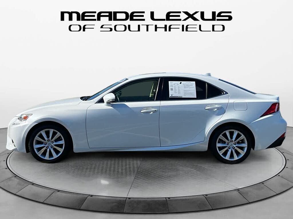 2015 Lexus IS