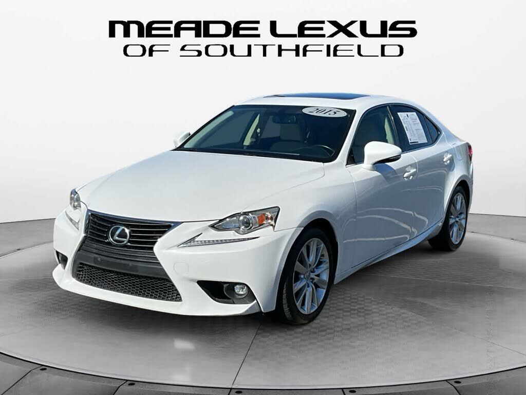 2015 LEXUS IS