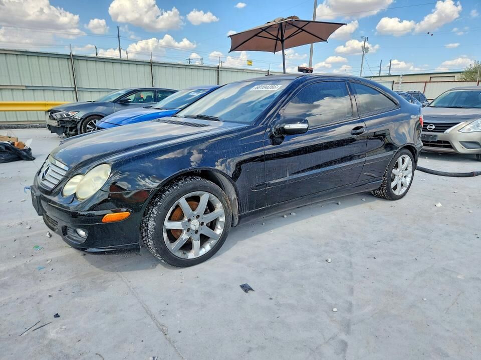 2005 MERCEDES-BENZ C-Class