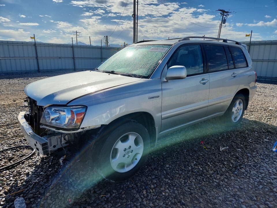 2005 TOYOTA Highlander