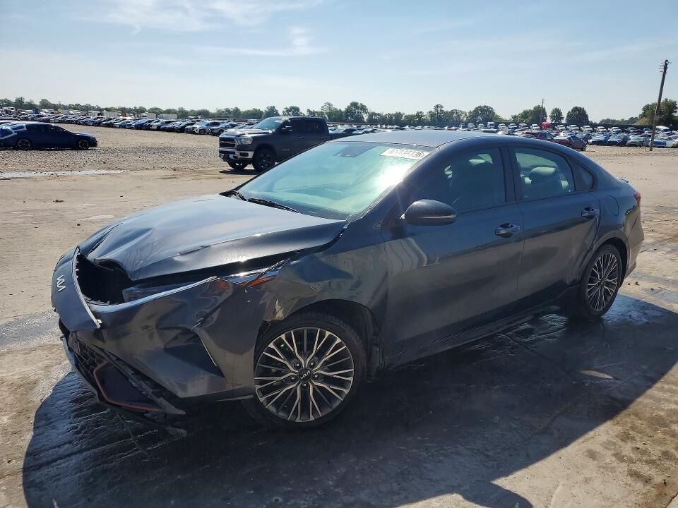 2023 KIA Forte