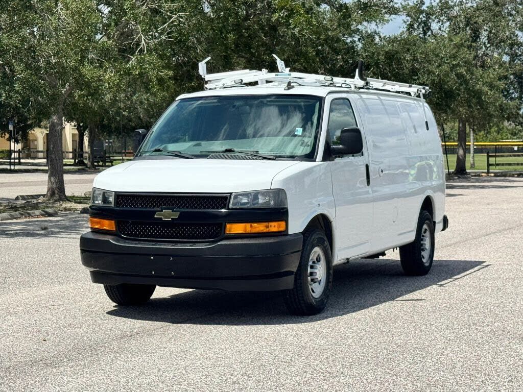 2018 CHEVROLET Express